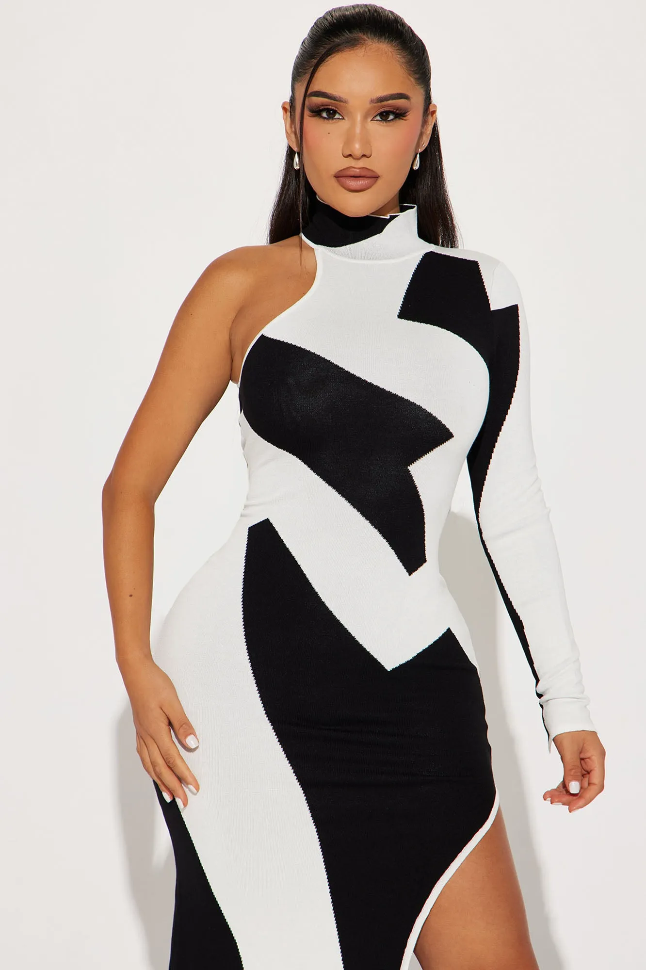 Abstract One Shoulder Maxi Dress - Black/White