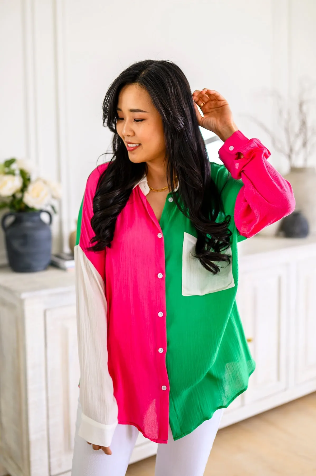 Capture the Day Two Toned Button Up Kelly - Andree by Unit