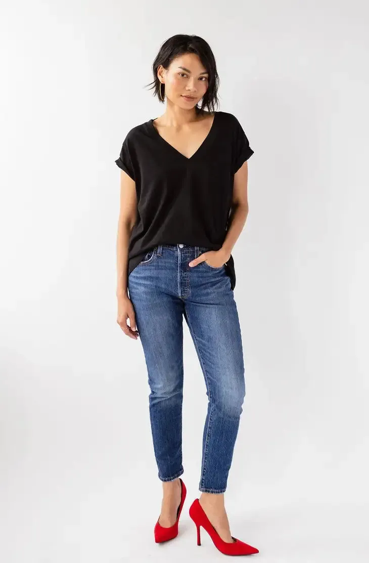 Patti V-Neck Tee - Black