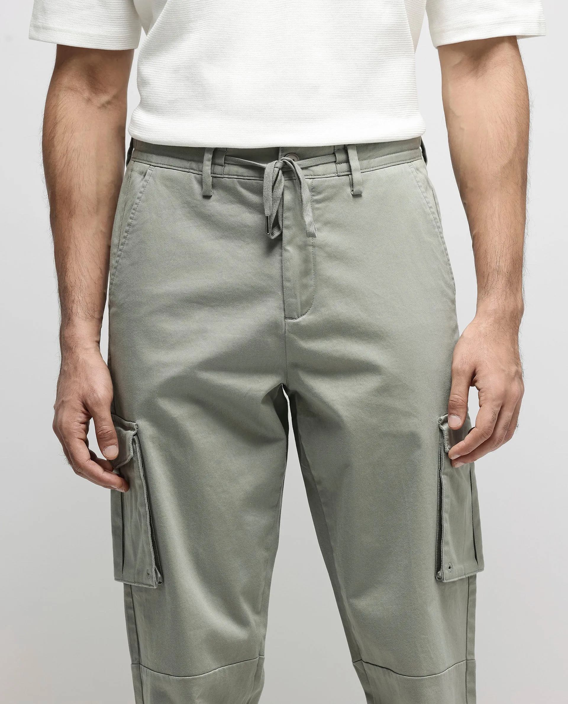 Rare Rabbit Men's Maks Dusky Olive Drawstring Closure Mid-Rise Relaxed Fit Solid Trouser