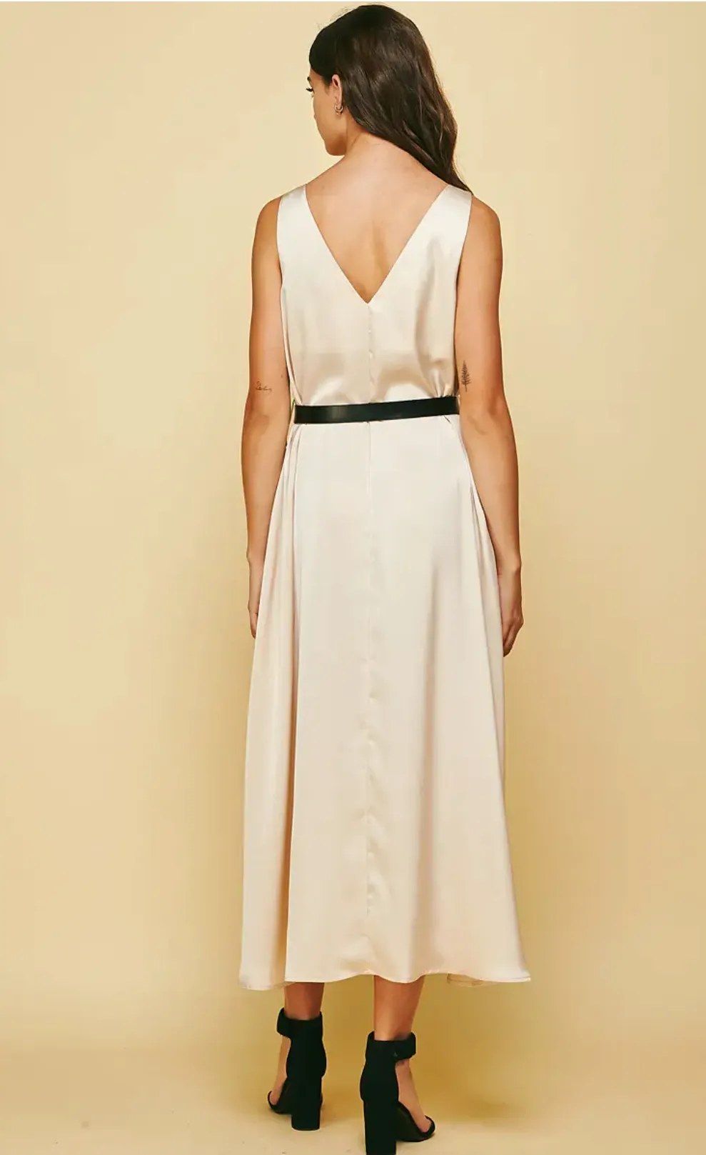 The Cassidy Belted Slip Dress - Champagne